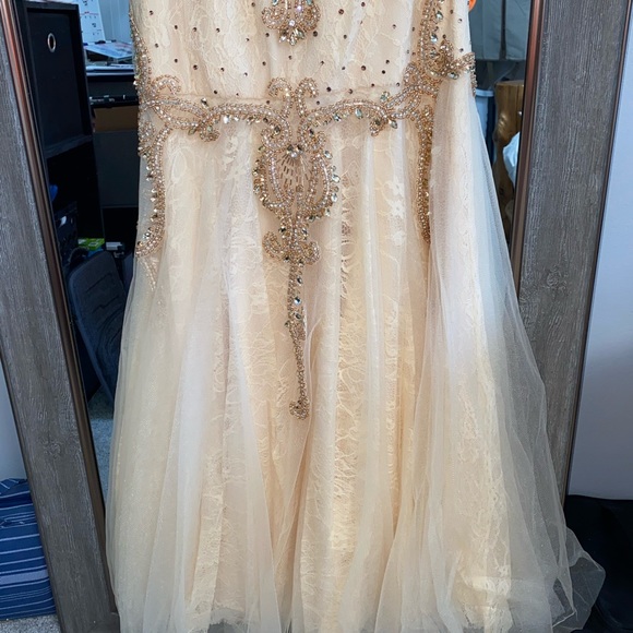 Cream Colored Bejeweled Prom Dress - Picture 4 of 9